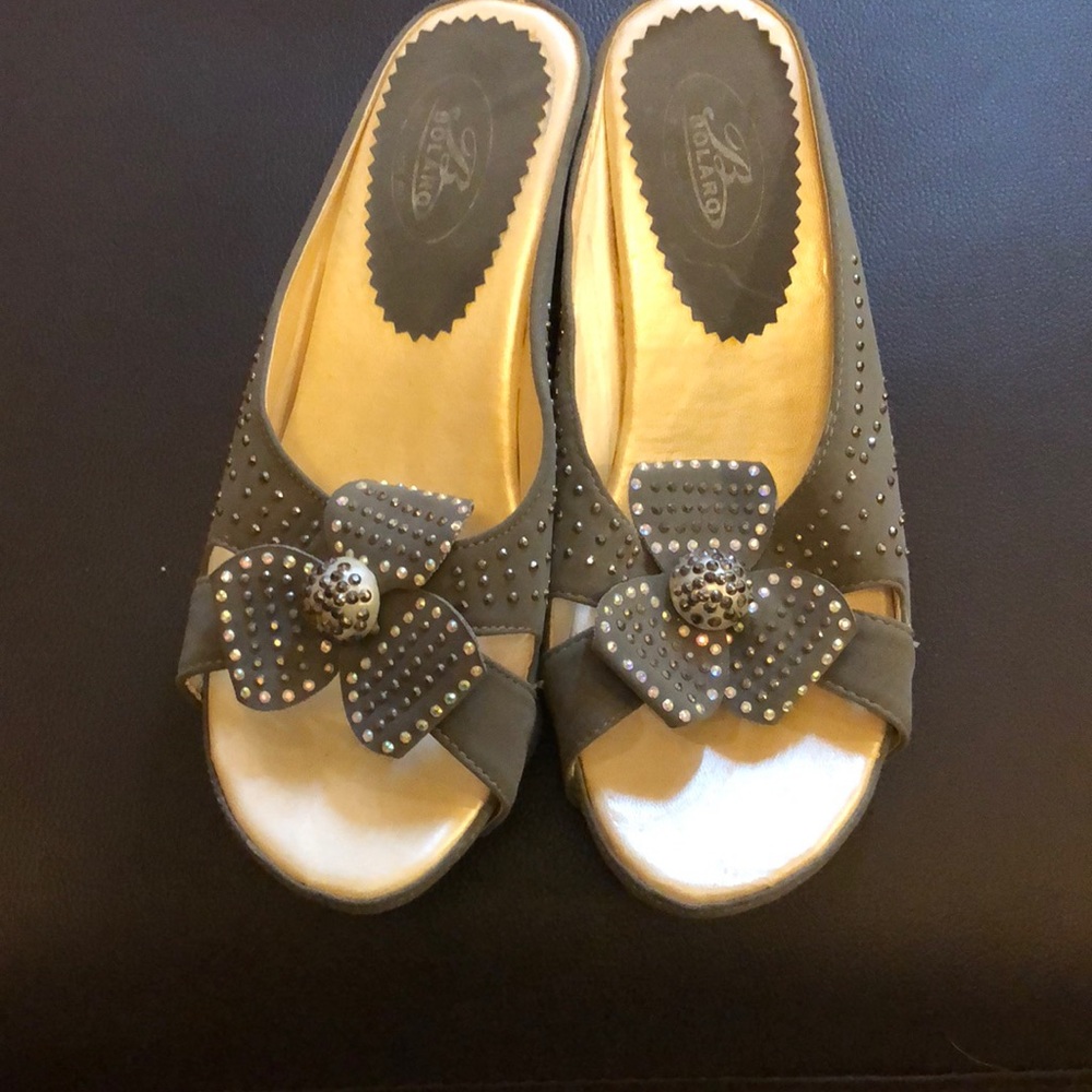 Sandals - Picture 3 of 5